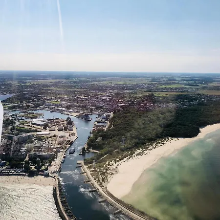 アパート Morski Keja Ii Podczele